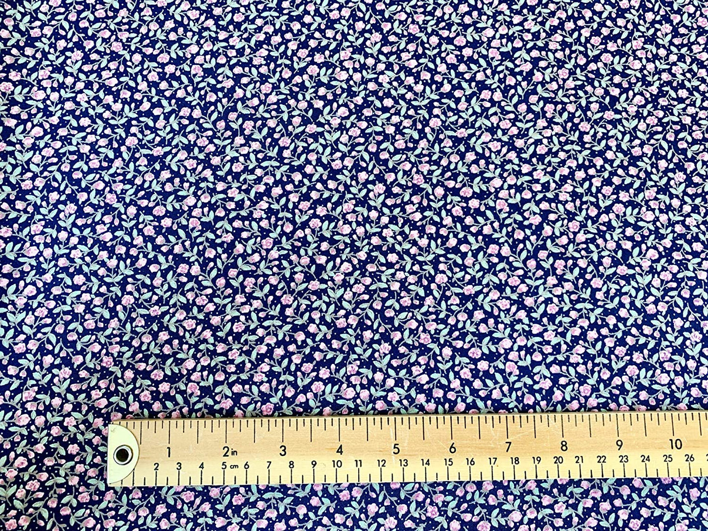1 Metre 100 % Cotton Poplin Navy & Pink Small Floral Width: 110cm (45 inches)